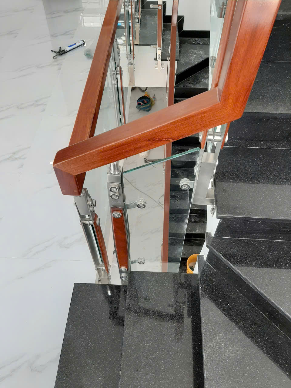 z6493479928125_0bc1c726490f599ac5593be6bade2474