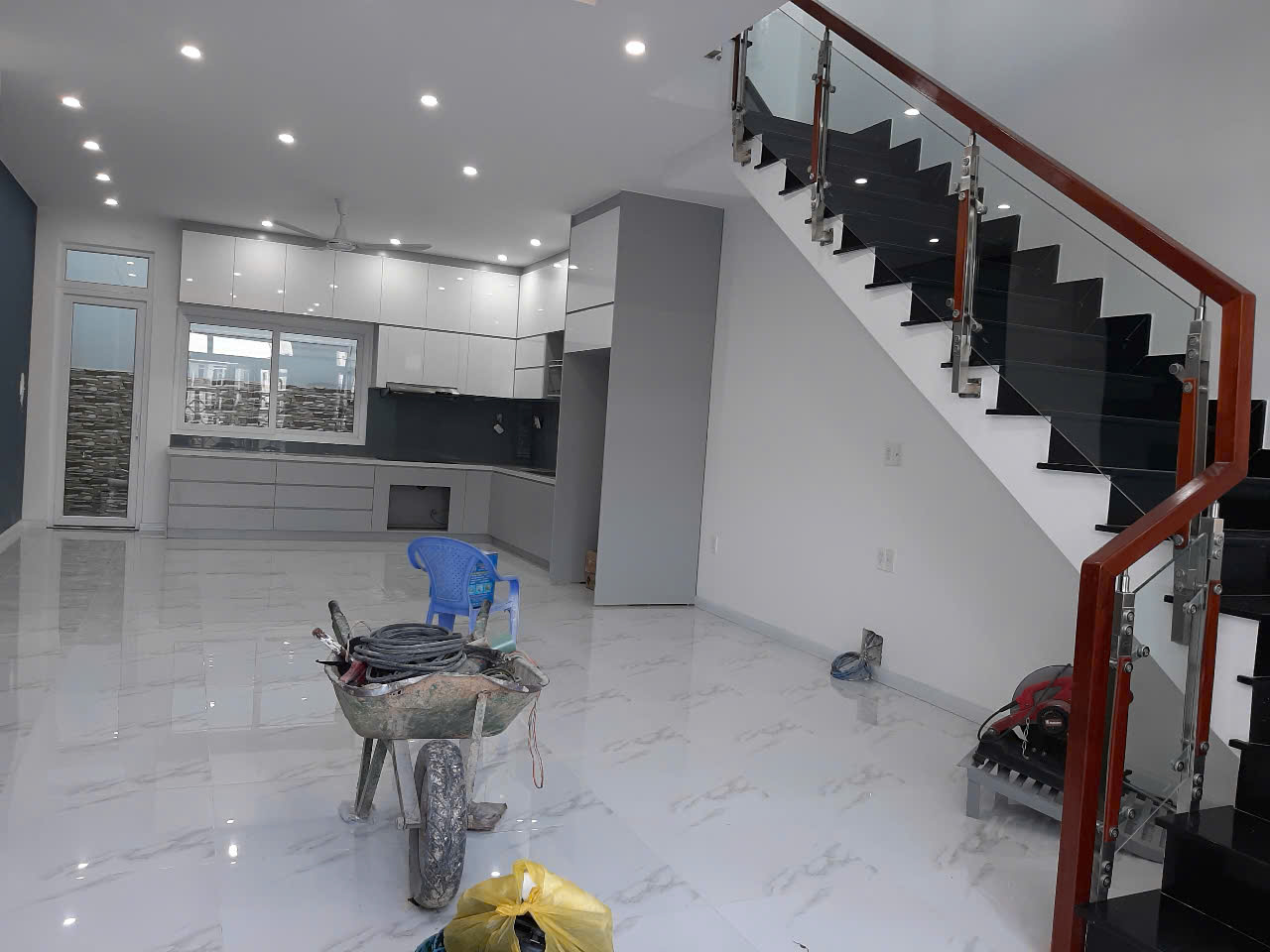 z6493479932885_4d9326922fea02ab038316eb48b51e2c